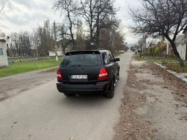 Чорний Кіа Соренто, об'ємом двигуна 2.5 л та пробігом 200 тис. км за 3700 $, фото 2 на Automoto.ua