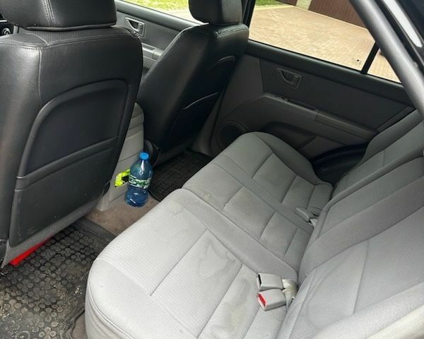 Черный Киа Соренто, объемом двигателя 0 л и пробегом 202 тыс. км за 3050 $, фото 7 на Automoto.ua