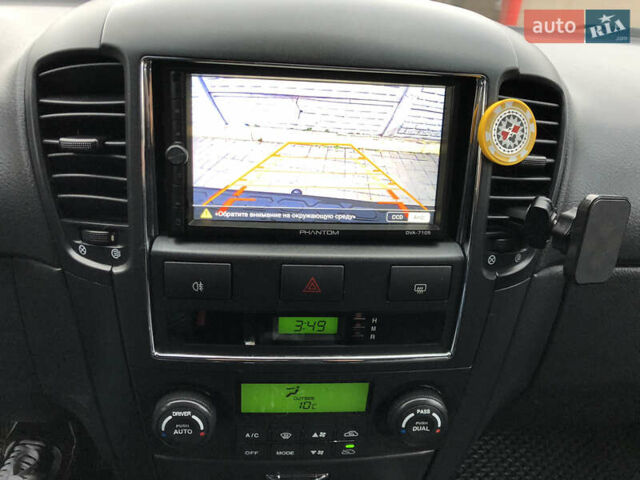 Черный Киа Соренто, объемом двигателя 3.34 л и пробегом 285 тыс. км за 7700 $, фото 18 на Automoto.ua