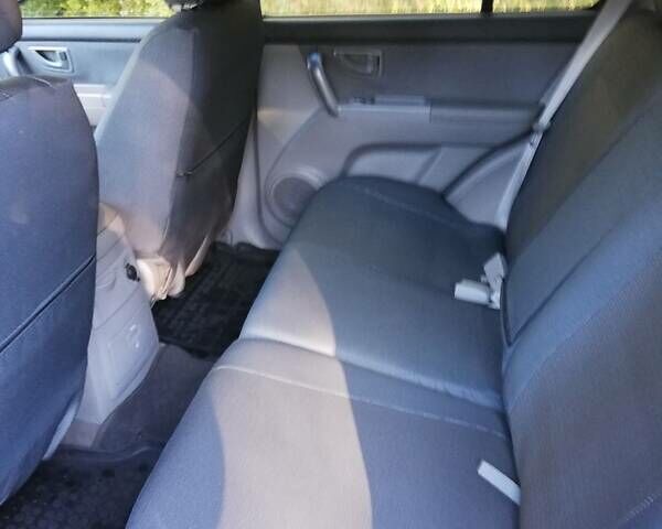 Чорний Кіа Соренто, об'ємом двигуна 2.5 л та пробігом 160 тис. км за 9500 $, фото 8 на Automoto.ua