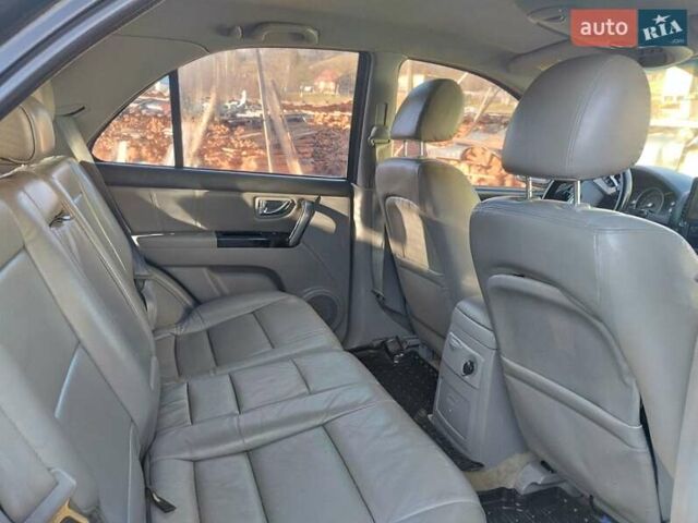 Чорний Кіа Соренто, об'ємом двигуна 2.5 л та пробігом 193 тис. км за 7500 $, фото 14 на Automoto.ua
