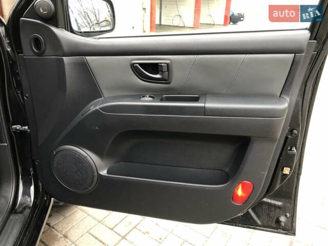 Черный Киа Соренто, объемом двигателя 3.34 л и пробегом 285 тыс. км за 7700 $, фото 17 на Automoto.ua