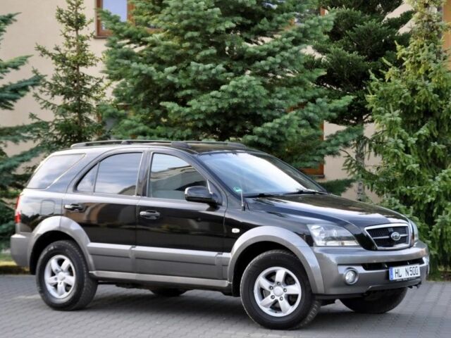 Чорний Кіа Соренто, об'ємом двигуна 2.5 л та пробігом 243 тис. км за 2900 $, фото 2 на Automoto.ua