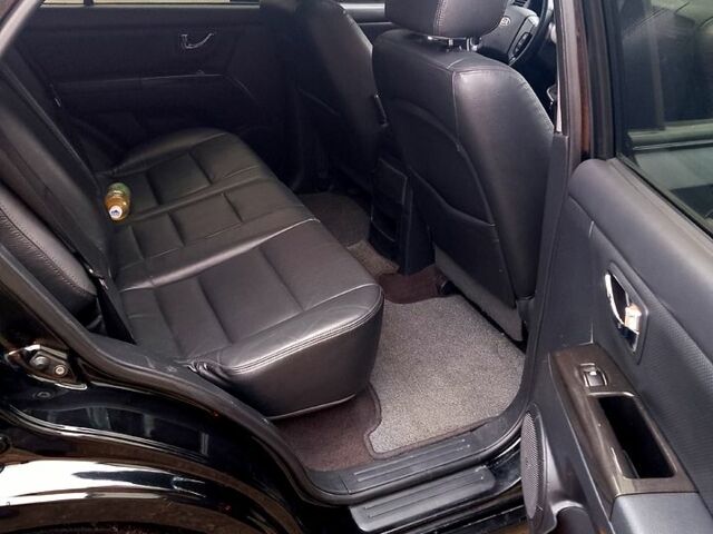 Черный Киа Соренто, объемом двигателя 2.5 л и пробегом 140 тыс. км за 9500 $, фото 3 на Automoto.ua