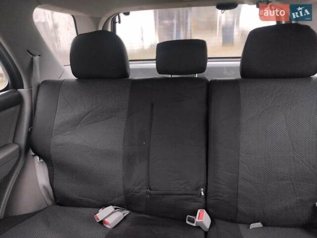Чорний Кіа Соренто, об'ємом двигуна 2.5 л та пробігом 193 тис. км за 7500 $, фото 17 на Automoto.ua