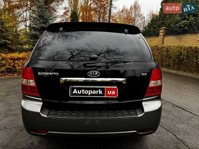 Чорний Кіа Соренто, об'ємом двигуна 2.5 л та пробігом 226 тис. км за 8490 $, фото 6 на Automoto.ua