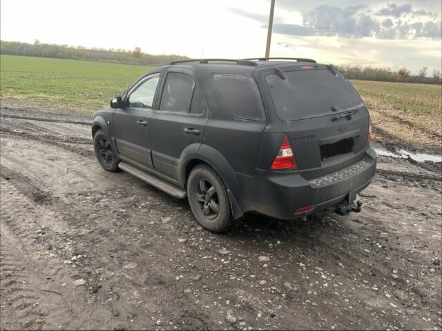 Чорний Кіа Соренто, об'ємом двигуна 2.5 л та пробігом 165 тис. км за 3000 $, фото 3 на Automoto.ua