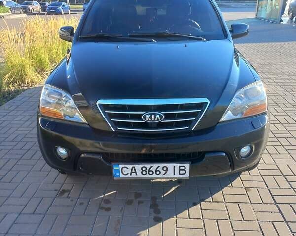 Чорний Кіа Соренто, об'ємом двигуна 2.5 л та пробігом 310 тис. км за 9000 $, фото 13 на Automoto.ua
