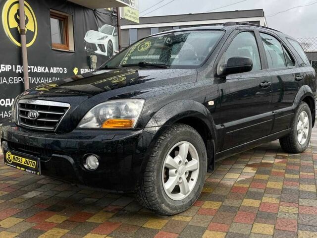 Черный Киа Соренто, объемом двигателя 2.5 л и пробегом 240 тыс. км за 8999 $, фото 2 на Automoto.ua