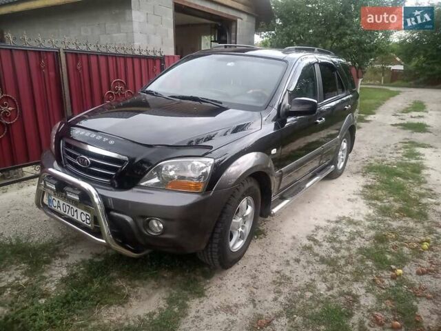 Черный Киа Соренто, объемом двигателя 2.5 л и пробегом 225 тыс. км за 10500 $, фото 1 на Automoto.ua