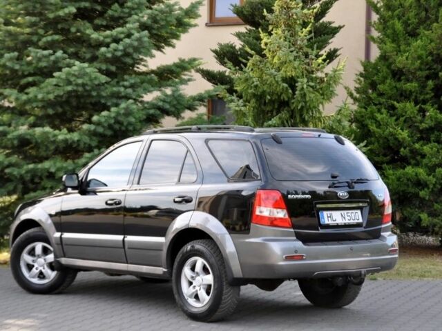 Чорний Кіа Соренто, об'ємом двигуна 2.5 л та пробігом 243 тис. км за 2900 $, фото 12 на Automoto.ua