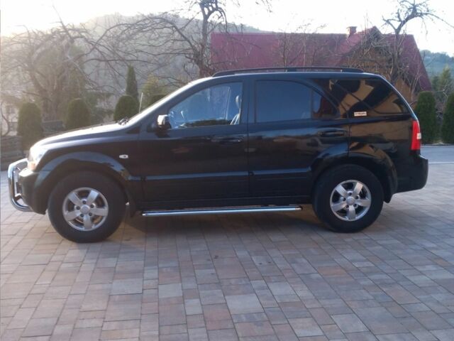 Черный Киа Соренто, объемом двигателя 2.5 л и пробегом 210 тыс. км за 2750 $, фото 3 на Automoto.ua