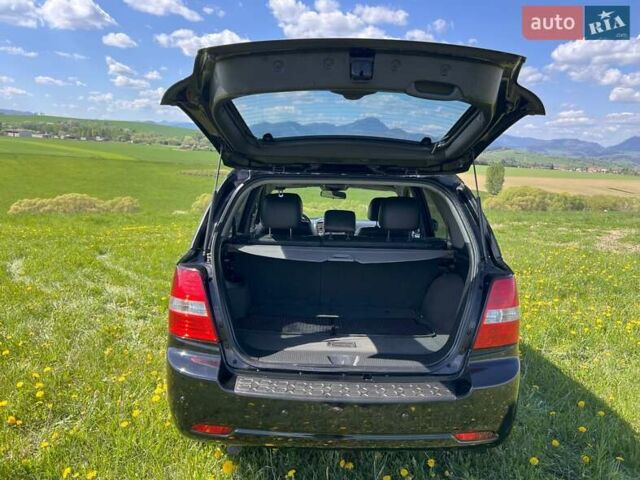 Киа Соренто 2007 в Киеве на Automoto.ua Черный Киа Соренто, объемом двигателя 2.5 л и пробегом 205 тыс. км за 5500 $, фото 6 на Automoto.ua