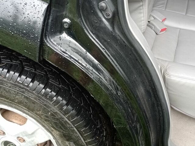 Черный Киа Соренто, объемом двигателя 2.5 л и пробегом 286 тыс. км за 6600 $, фото 6 на Automoto.ua