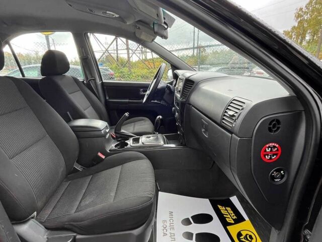 Черный Киа Соренто, объемом двигателя 2.5 л и пробегом 240 тыс. км за 8999 $, фото 17 на Automoto.ua