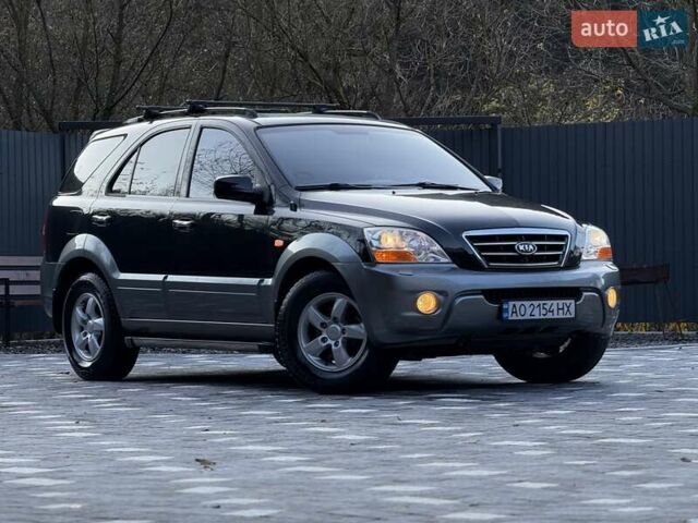 Черный Киа Соренто, объемом двигателя 2.5 л и пробегом 208 тыс. км за 8200 $, фото 80 на Automoto.ua