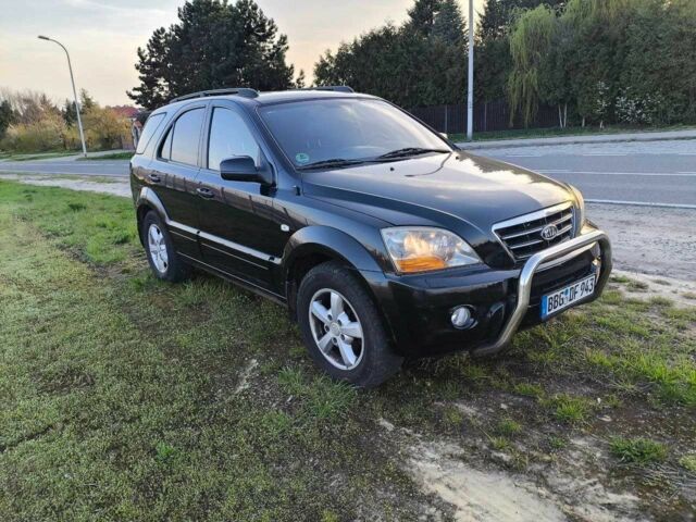 Черный Киа Соренто, объемом двигателя 2.5 л и пробегом 180 тыс. км за 1387 $, фото 3 на Automoto.ua