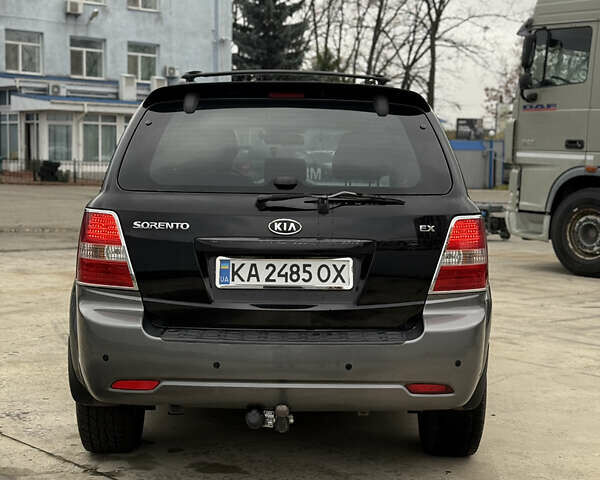 Черный Киа Соренто, объемом двигателя 2.5 л и пробегом 182 тыс. км за 8400 $, фото 5 на Automoto.ua