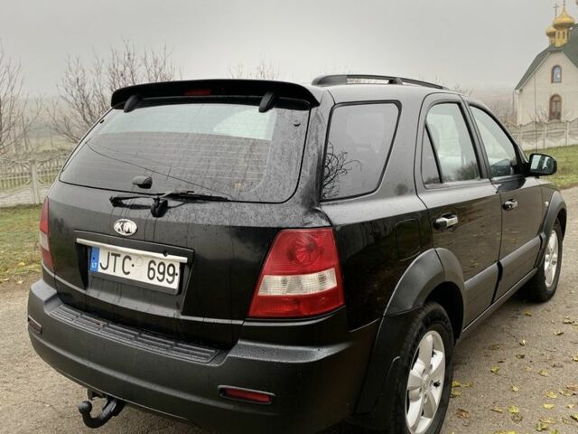 Чорний Кіа Соренто, об'ємом двигуна 2.5 л та пробігом 250 тис. км за 4100 $, фото 4 на Automoto.ua