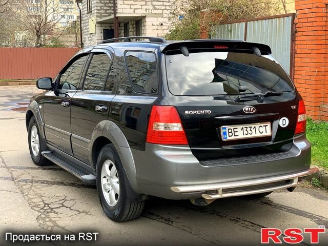 Черный Киа Соренто, объемом двигателя 2.5 л и пробегом 156 тыс. км за 9300 $, фото 6 на Automoto.ua