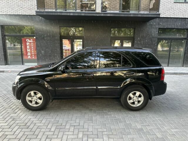 Чорний Кіа Соренто, об'ємом двигуна 0 л та пробігом 180 тис. км за 7500 $, фото 2 на Automoto.ua