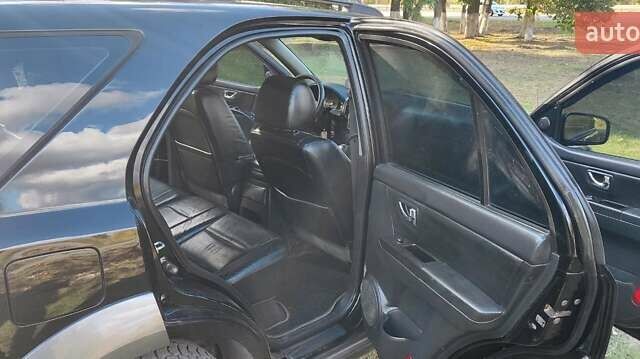 Чорний Кіа Соренто, об'ємом двигуна 2.5 л та пробігом 188 тис. км за 7800 $, фото 7 на Automoto.ua