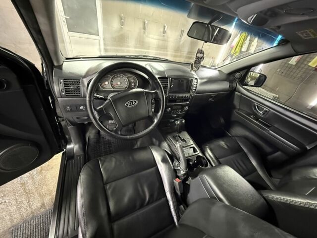 Киа Соренто 2008 в Вышгороде на Automoto.ua Черный Киа Соренто, объемом двигателя 2.5 л и пробегом 98 тыс. км за 7900 $, фото 5 на Automoto.ua