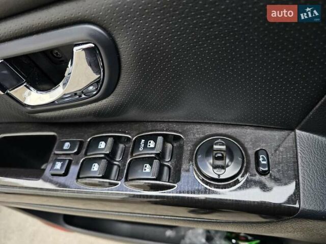 Чорний Кіа Соренто, об'ємом двигуна 3.3 л та пробігом 181 тис. км за 9200 $, фото 19 на Automoto.ua