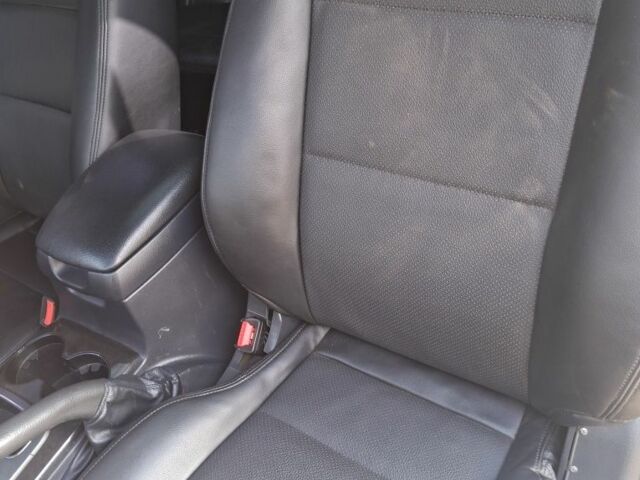 Чорний Кіа Соренто, об'ємом двигуна 2.5 л та пробігом 282 тис. км за 8450 $, фото 5 на Automoto.ua