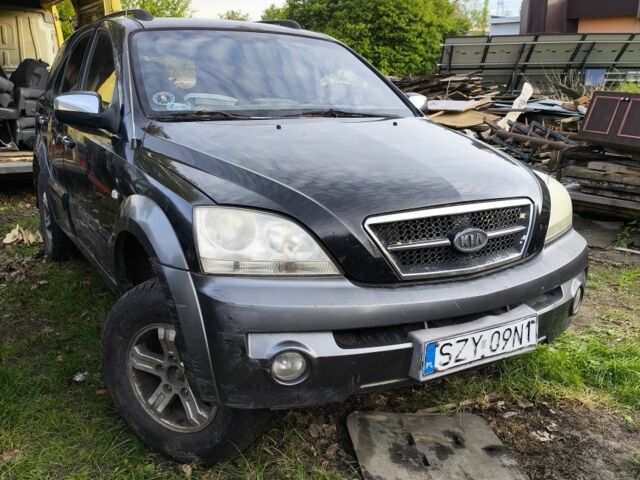 Черный Киа Соренто, объемом двигателя 2.5 л и пробегом 180 тыс. км за 1387 $, фото 21 на Automoto.ua