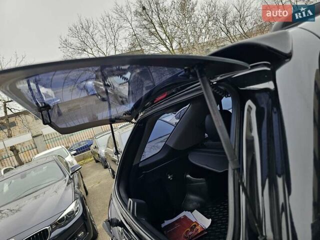 Чорний Кіа Соренто, об'ємом двигуна 3.3 л та пробігом 181 тис. км за 9200 $, фото 29 на Automoto.ua