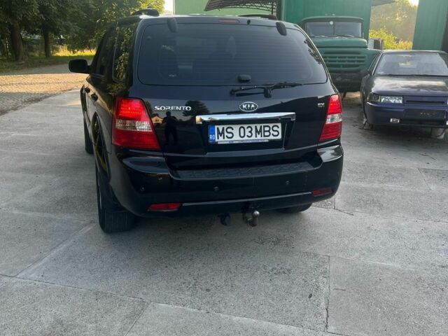 Чорний Кіа Соренто, об'ємом двигуна 2 л та пробігом 295 тис. км за 4350 $, фото 7 на Automoto.ua