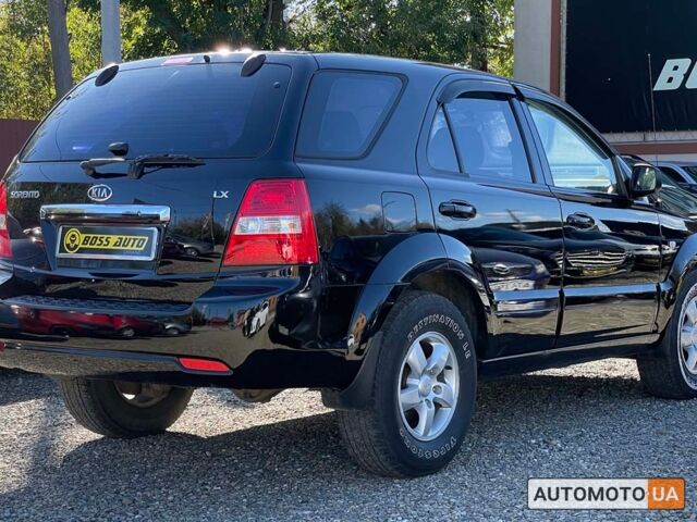 Чорний Кіа Соренто, об'ємом двигуна 2.5 л та пробігом 177 тис. км за 9000 $, фото 5 на Automoto.ua