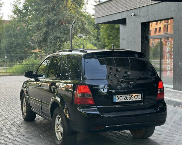 Чорний Кіа Соренто, об'ємом двигуна 2.5 л та пробігом 180 тис. км за 7600 $, фото 4 на Automoto.ua