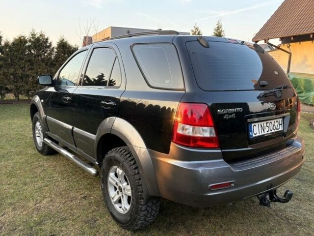 Чорний Кіа Соренто, об'ємом двигуна 2.5 л та пробігом 200 тис. км за 2143 $, фото 1 на Automoto.ua