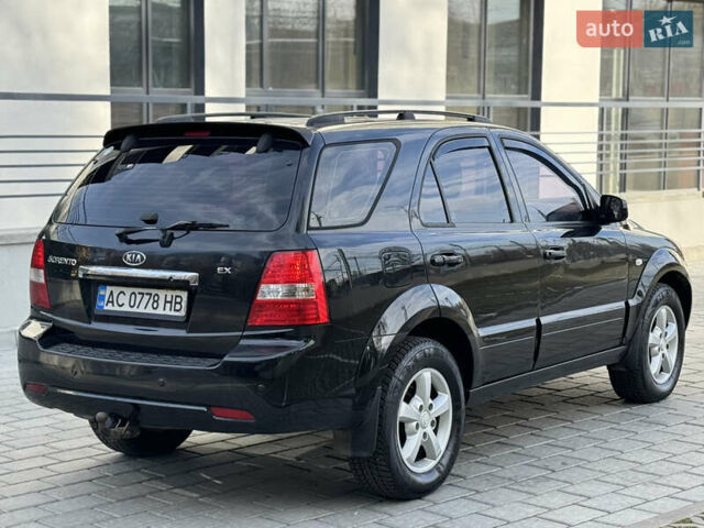 Черный Киа Соренто, объемом двигателя 2.5 л и пробегом 237 тыс. км за 5500 $, фото 4 на Automoto.ua