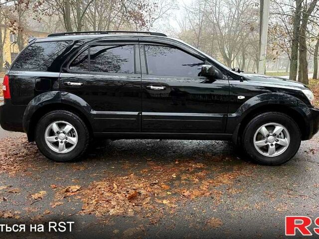 Черный Киа Соренто, объемом двигателя 2.5 л и пробегом 173 тыс. км за 9500 $, фото 2 на Automoto.ua