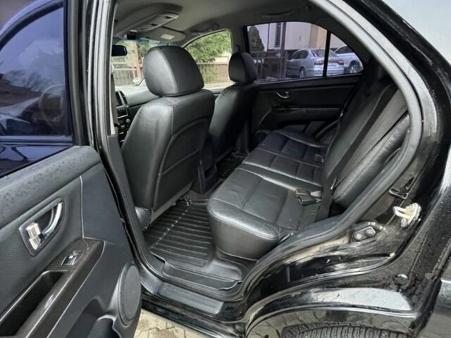 Чорний Кіа Соренто, об'ємом двигуна 2.5 л та пробігом 244 тис. км за 2601 $, фото 8 на Automoto.ua