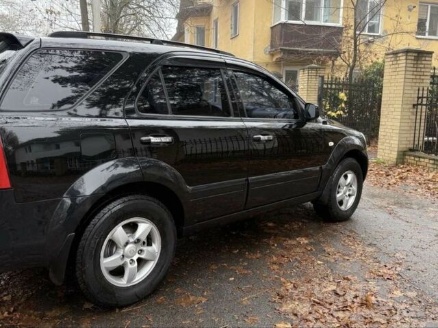 Черный Киа Соренто, объемом двигателя 2.5 л и пробегом 173 тыс. км за 9500 $, фото 2 на Automoto.ua