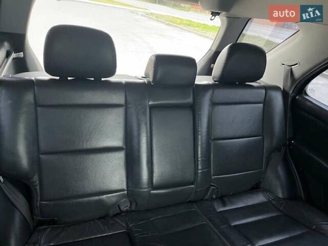 Черный Киа Соренто, объемом двигателя 2.5 л и пробегом 203 тыс. км за 8700 $, фото 21 на Automoto.ua