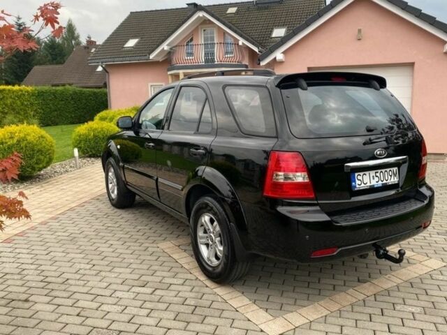 Черный Киа Соренто, объемом двигателя 2.5 л и пробегом 246 тыс. км за 3800 $, фото 2 на Automoto.ua