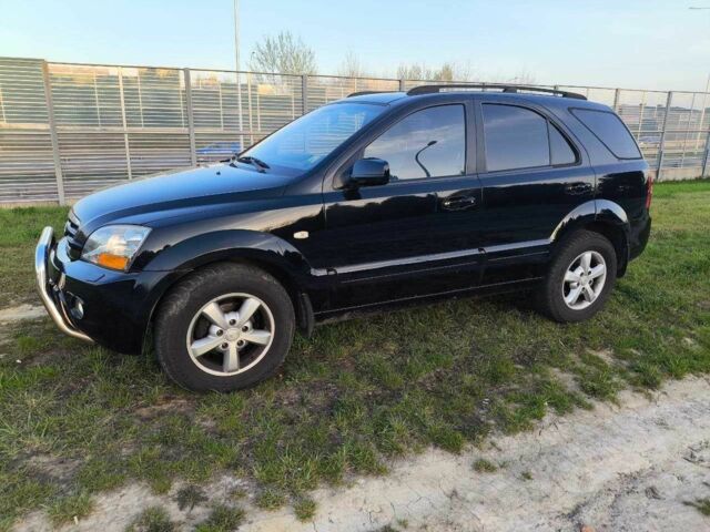 Черный Киа Соренто, объемом двигателя 2.5 л и пробегом 180 тыс. км за 1387 $, фото 7 на Automoto.ua