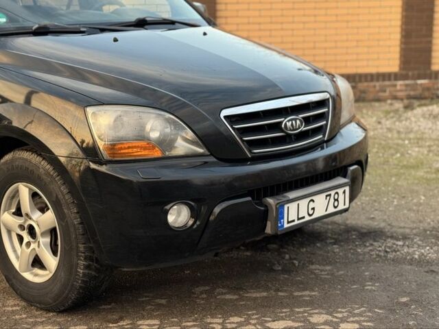 Черный Киа Соренто, объемом двигателя 2.5 л и пробегом 290 тыс. км за 5200 $, фото 3 на Automoto.ua