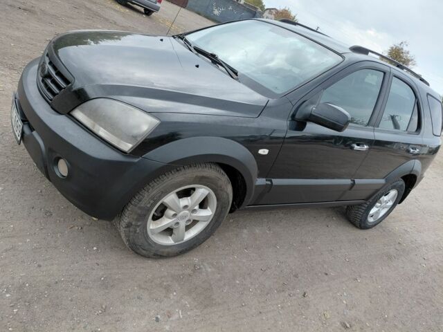 Черный Киа Соренто, объемом двигателя 2.5 л и пробегом 250 тыс. км за 3600 $, фото 2 на Automoto.ua