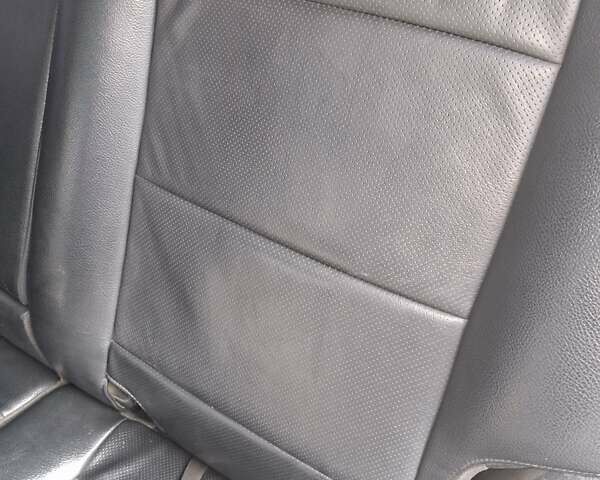 Черный Киа Соренто, объемом двигателя 2.5 л и пробегом 282 тыс. км за 8300 $, фото 7 на Automoto.ua