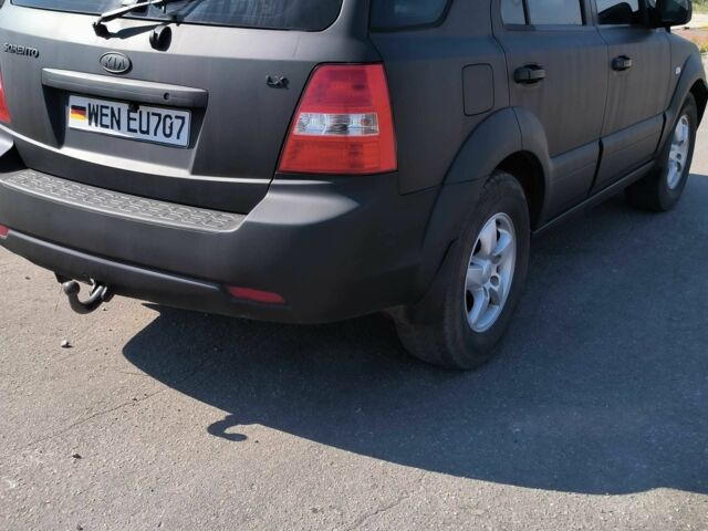 Чорний Кіа Соренто, об'ємом двигуна 2.5 л та пробігом 3 тис. км за 4700 $, фото 4 на Automoto.ua