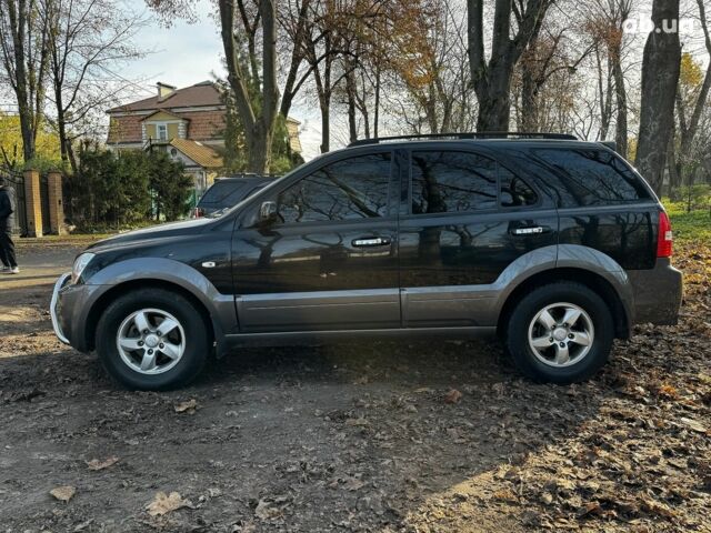 Черный Киа Соренто, объемом двигателя 2.5 л и пробегом 140 тыс. км за 8190 $, фото 11 на Automoto.ua