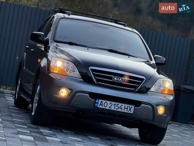 Черный Киа Соренто, объемом двигателя 2.5 л и пробегом 208 тыс. км за 8200 $, фото 89 на Automoto.ua