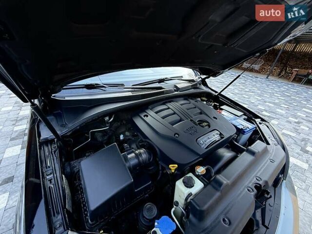 Черный Киа Соренто, объемом двигателя 2.5 л и пробегом 208 тыс. км за 8200 $, фото 77 на Automoto.ua