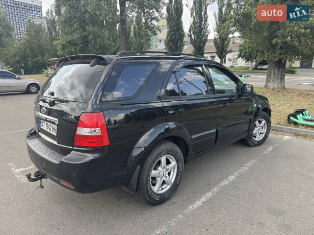 Черный Киа Соренто, объемом двигателя 2.5 л и пробегом 211 тыс. км за 8400 $, фото 3 на Automoto.ua